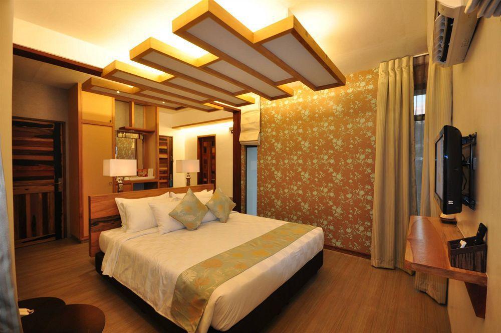 Infinity Resort Puerto Galera Bagian luar foto