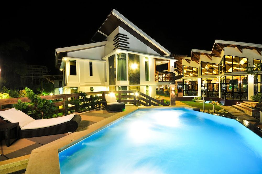Infinity Resort Puerto Galera Bagian luar foto