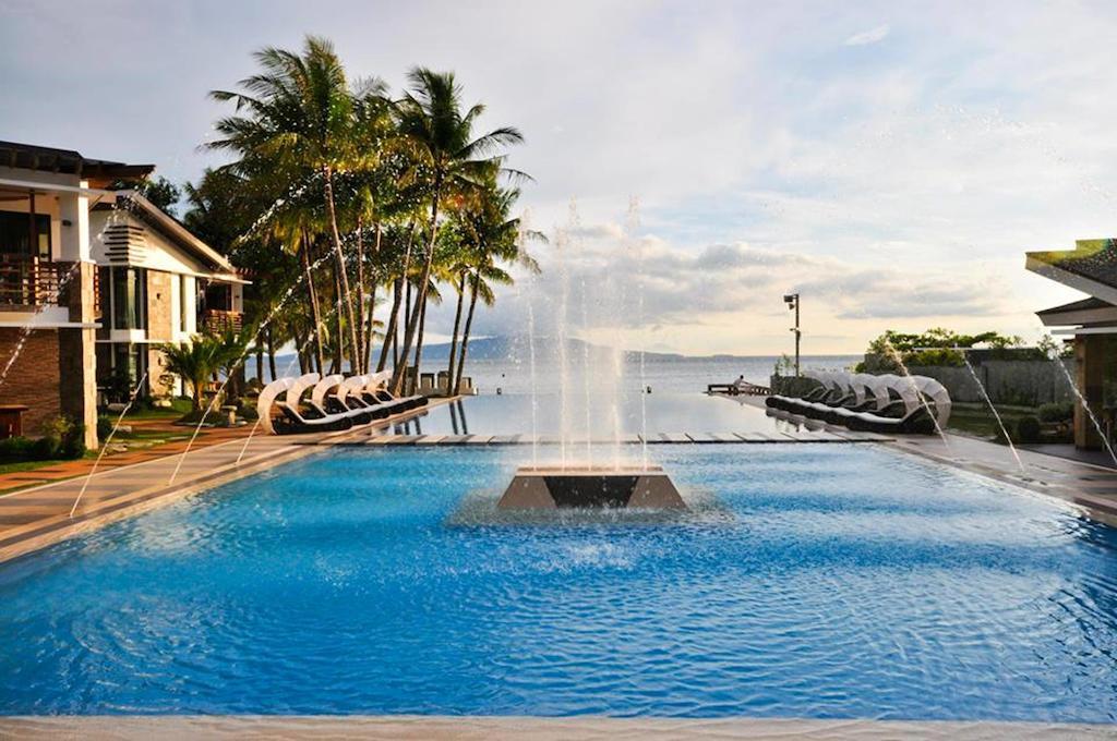 Infinity Resort Puerto Galera Bagian luar foto